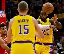 今晚芝加哥公牛备战欧联，完成体检细节曝光，赛场秩序良好，控场能力受关注