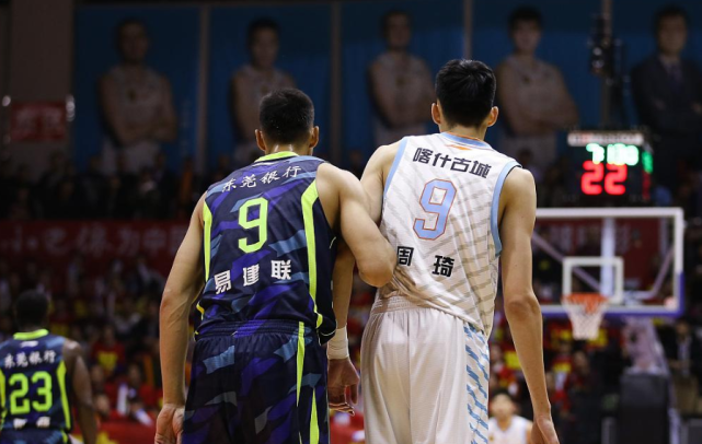 熊猫体育平台-王力宏全网抵制央媒夸赞再度翻红