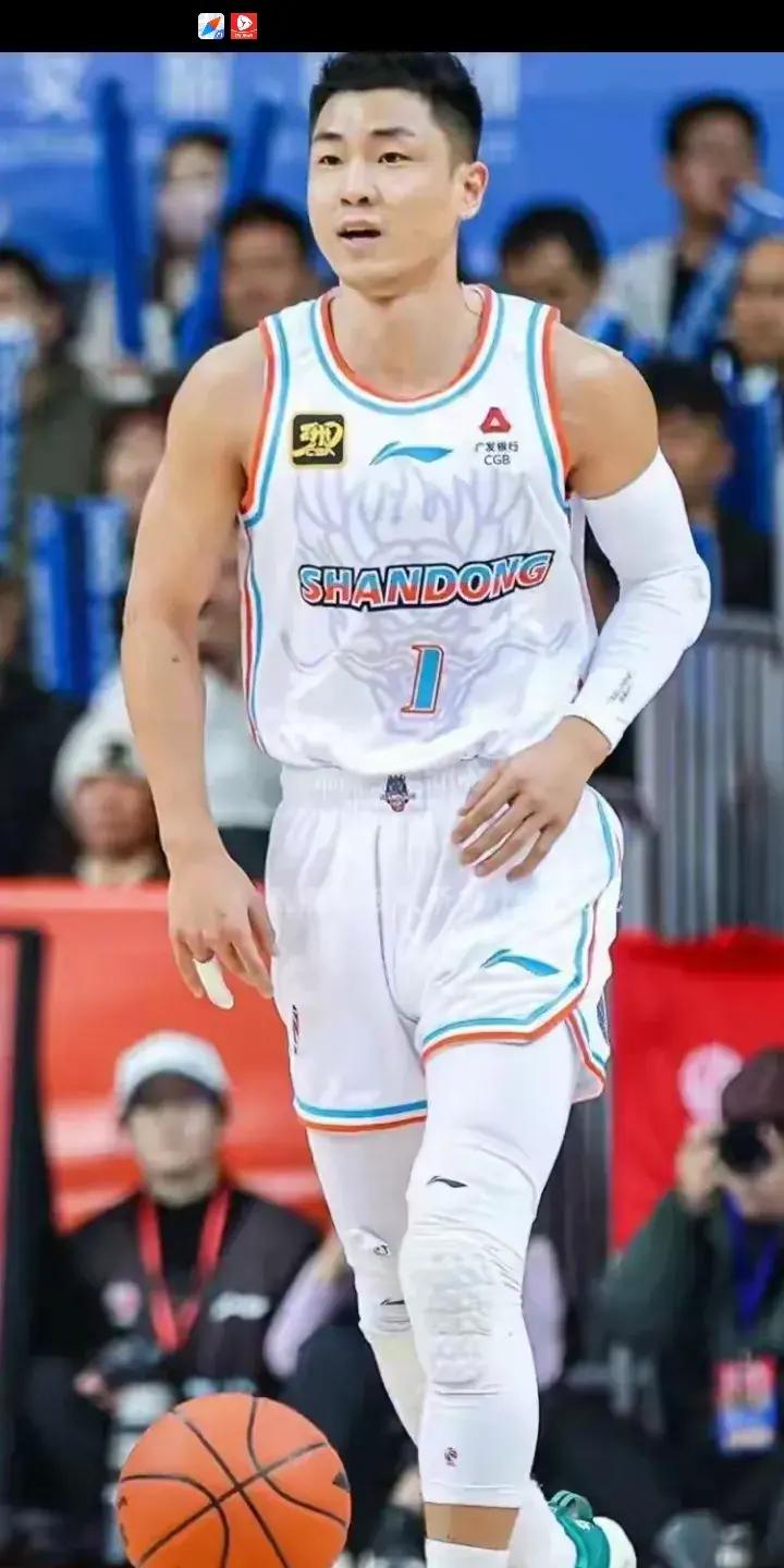 转折点！辽宁本钢更衣室发声；CBA季后赛清晨攻防权衡；质疑声仍在；轮换策略成焦点