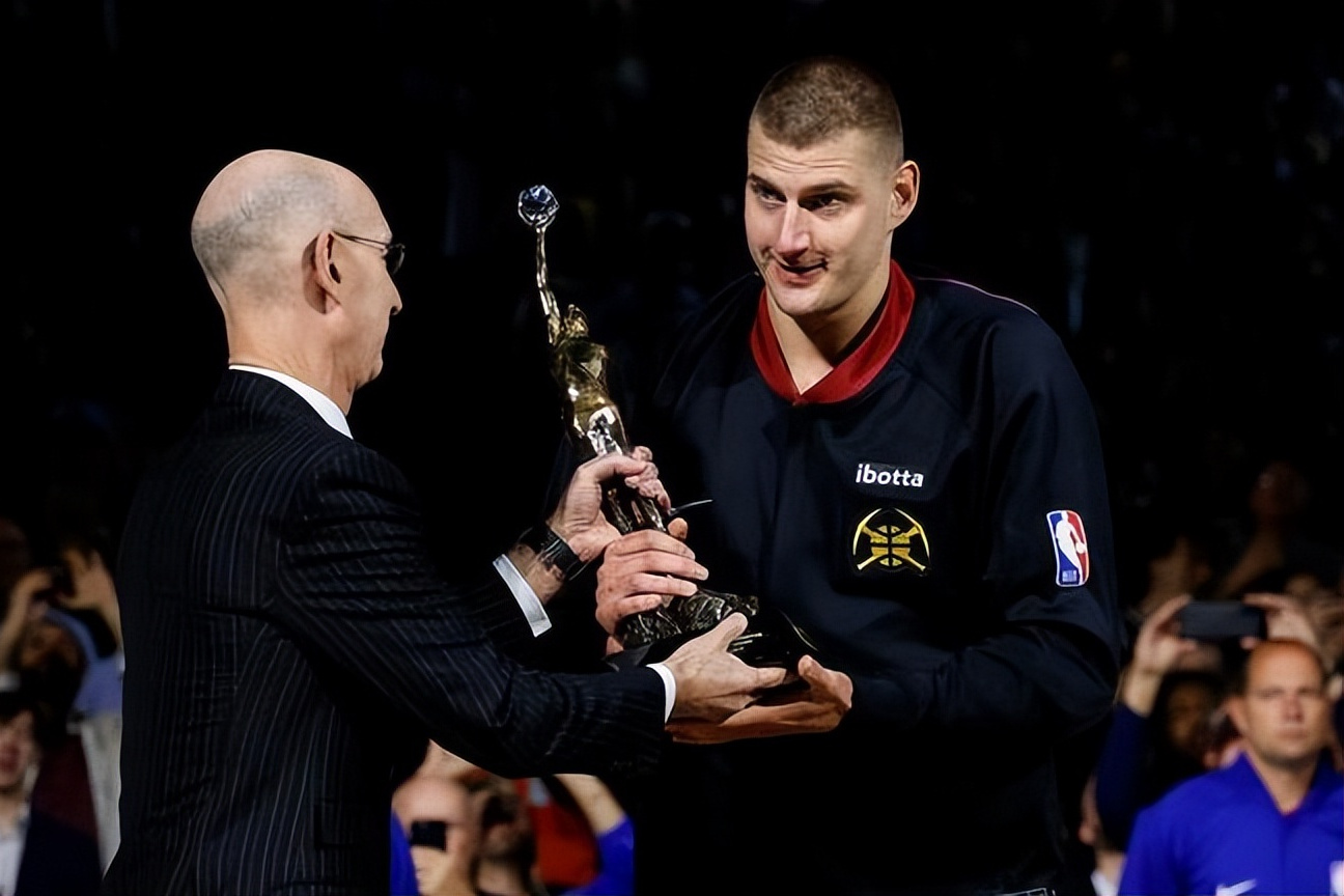 德国杯国际比赛日再迎强敌；丹佛掘金豪取连胜；主帅态度：悬念犹存；纪律约束更严格